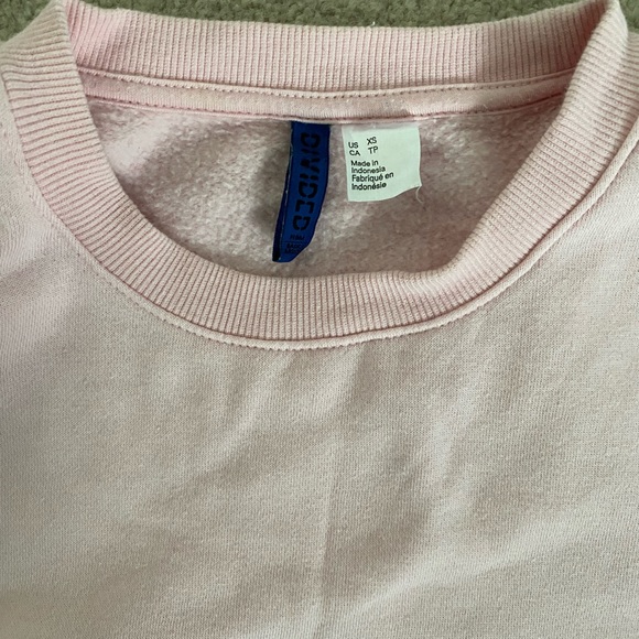 Pink oversized crewneck - Picture 2 of 2